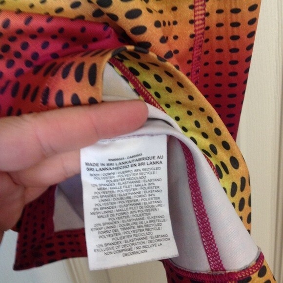 NIKE DRI-FIT Medium Yellow, Orange, Purple Tank Top Workout Athletic Athleisure - Picture 5 of 7